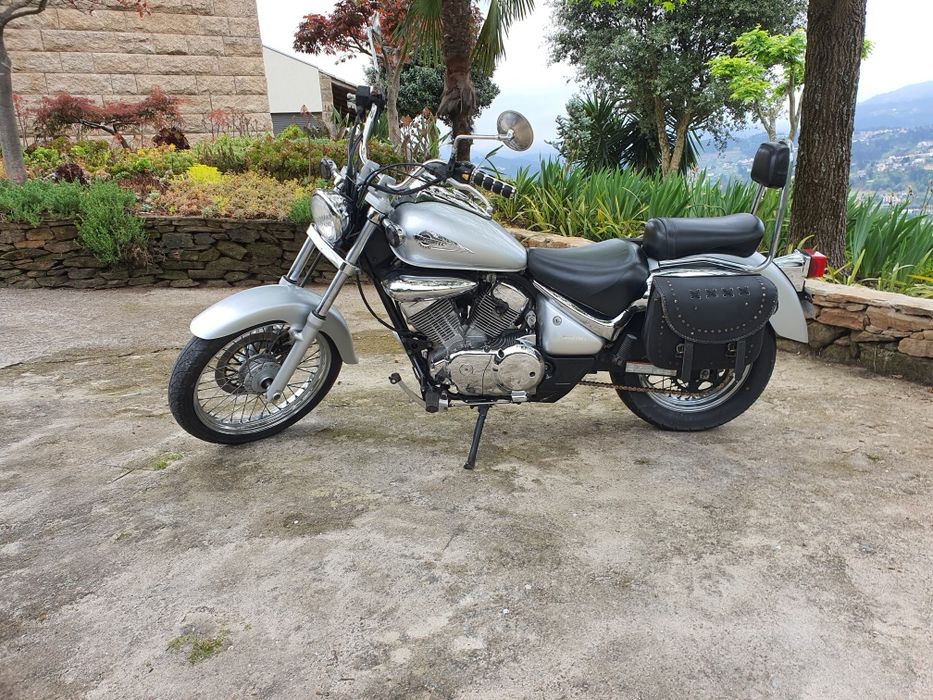 Suzuki intruder 250vl