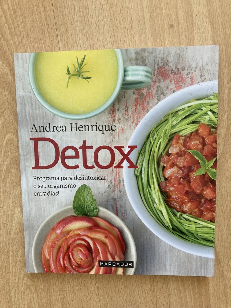 Livros de receitas. NOVOS. Detox. 100 alimentos que deve comer