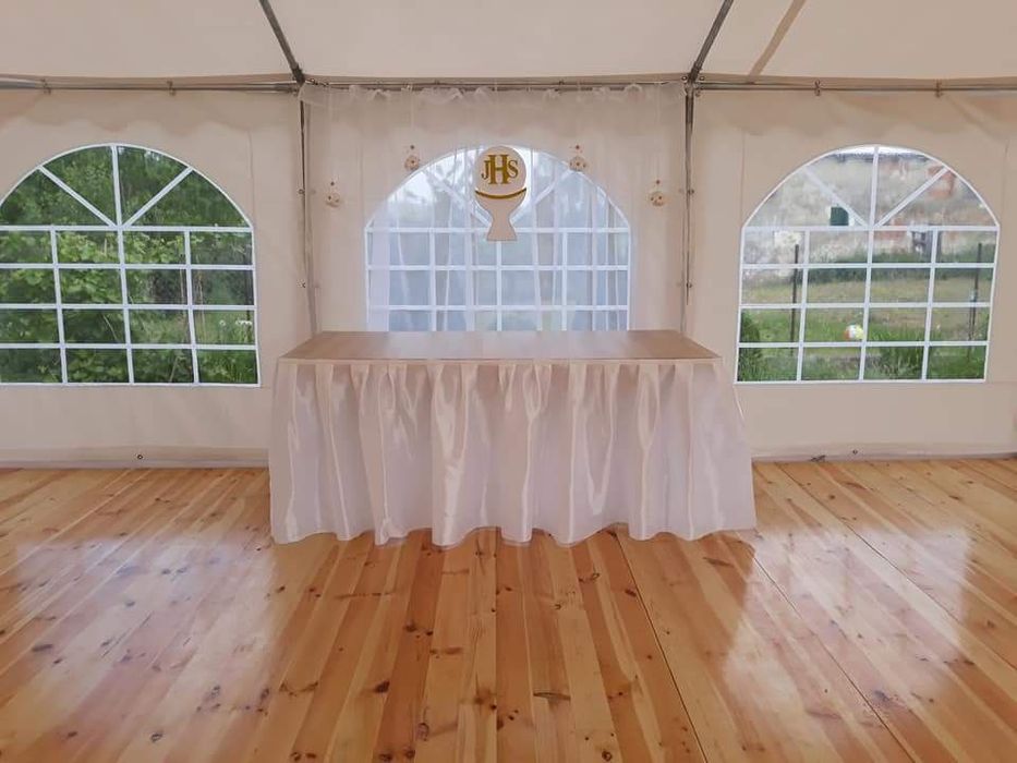 Wynajem namiotów wypożyczalnia namiot napis love stoły krzesła komunia