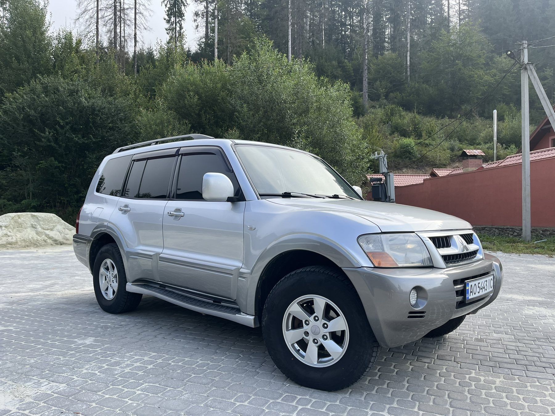 Mitsubishi Pajero Wagon