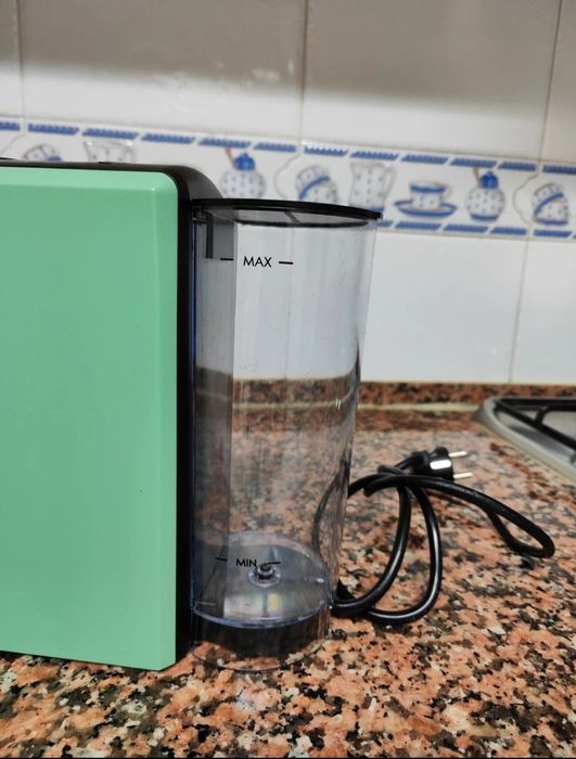 Máquina de Café Grazie Continente