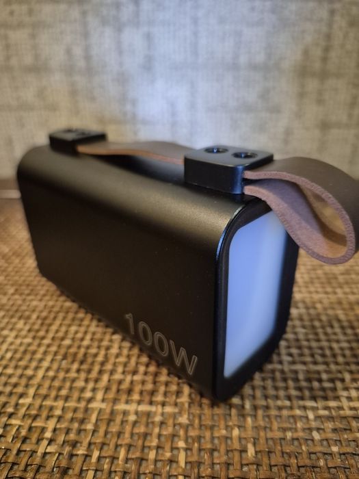 Повербанк Protester 100W