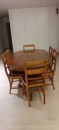 Mesa refeições com 8 cadeiras em madeira carvalho maciço