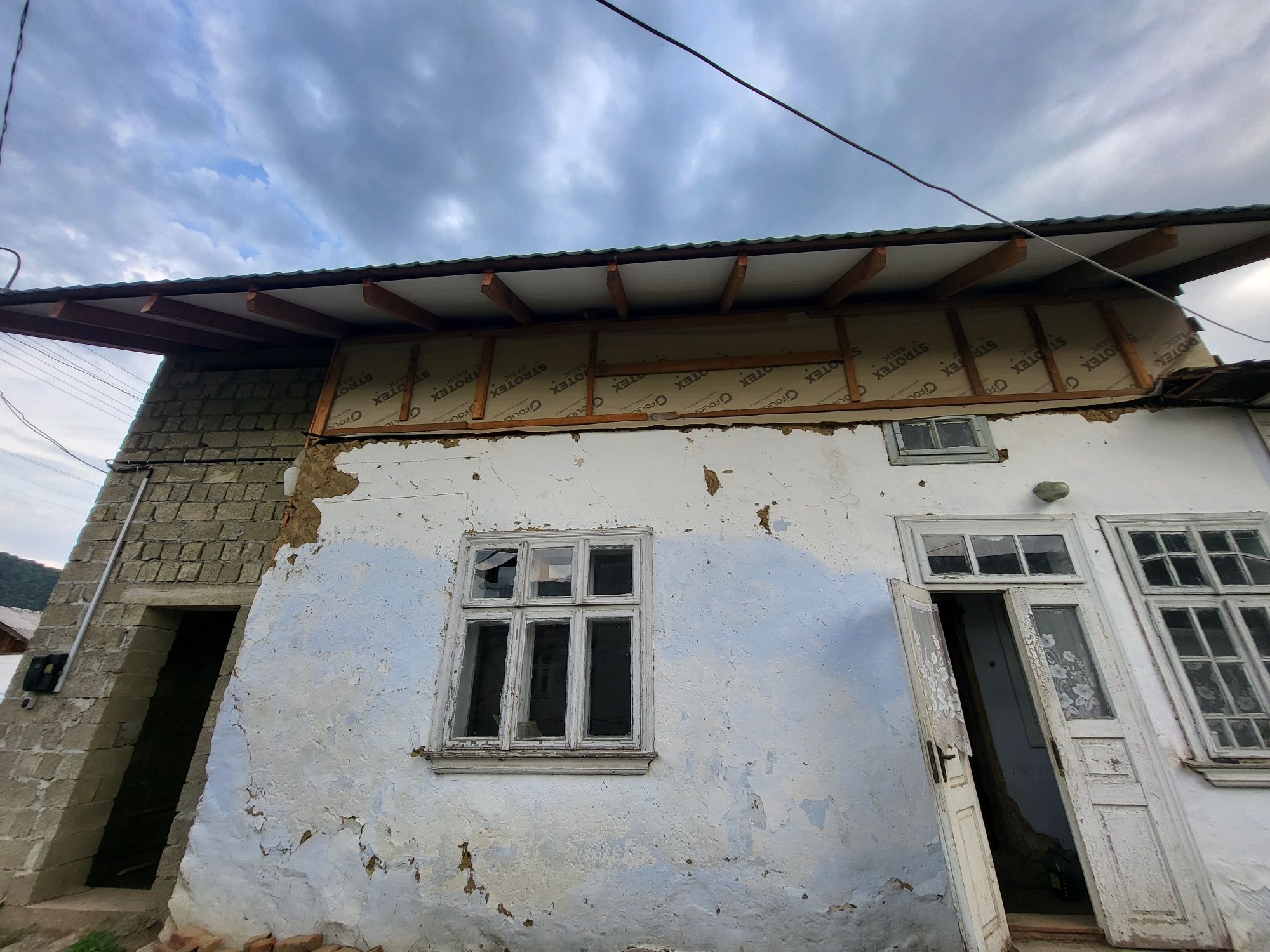 Продається Хата Будинок із землею