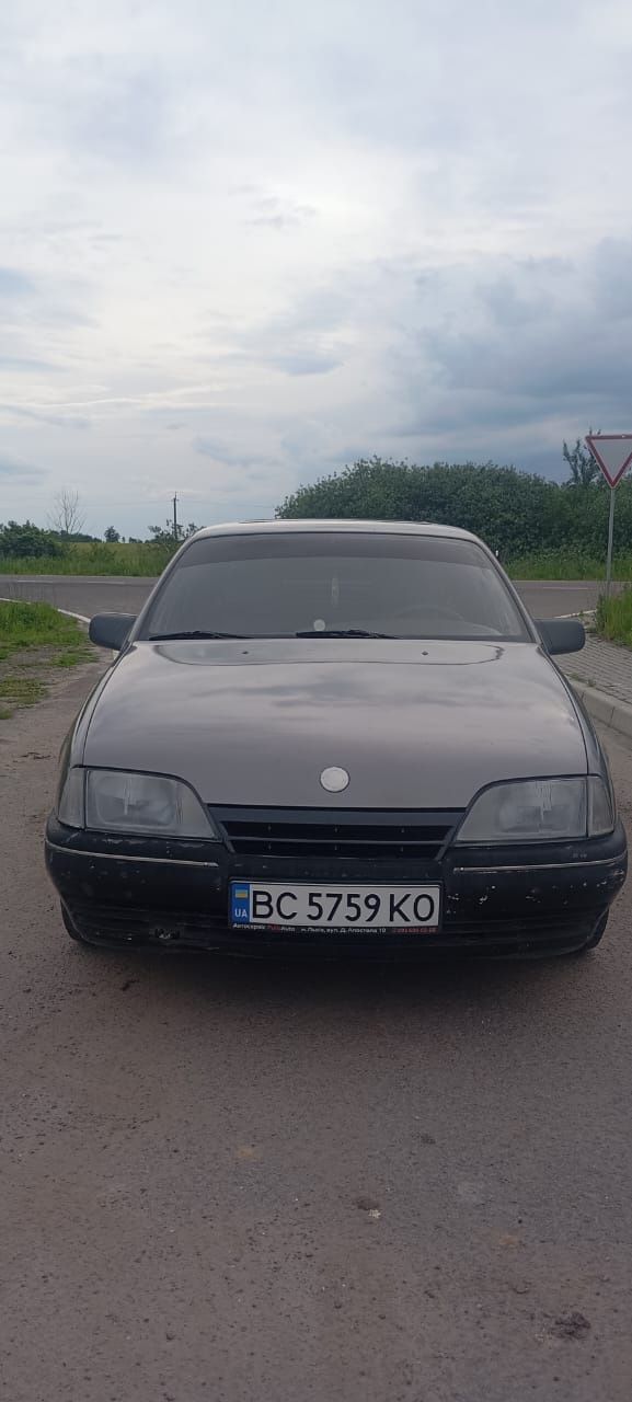 Продаю Опель омега