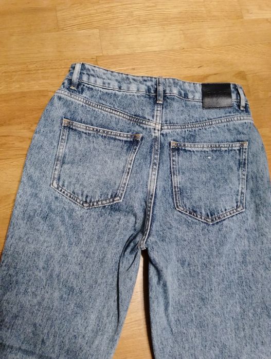Новi жiночi джинсы Hugo Boss.Розмiр 36-38.