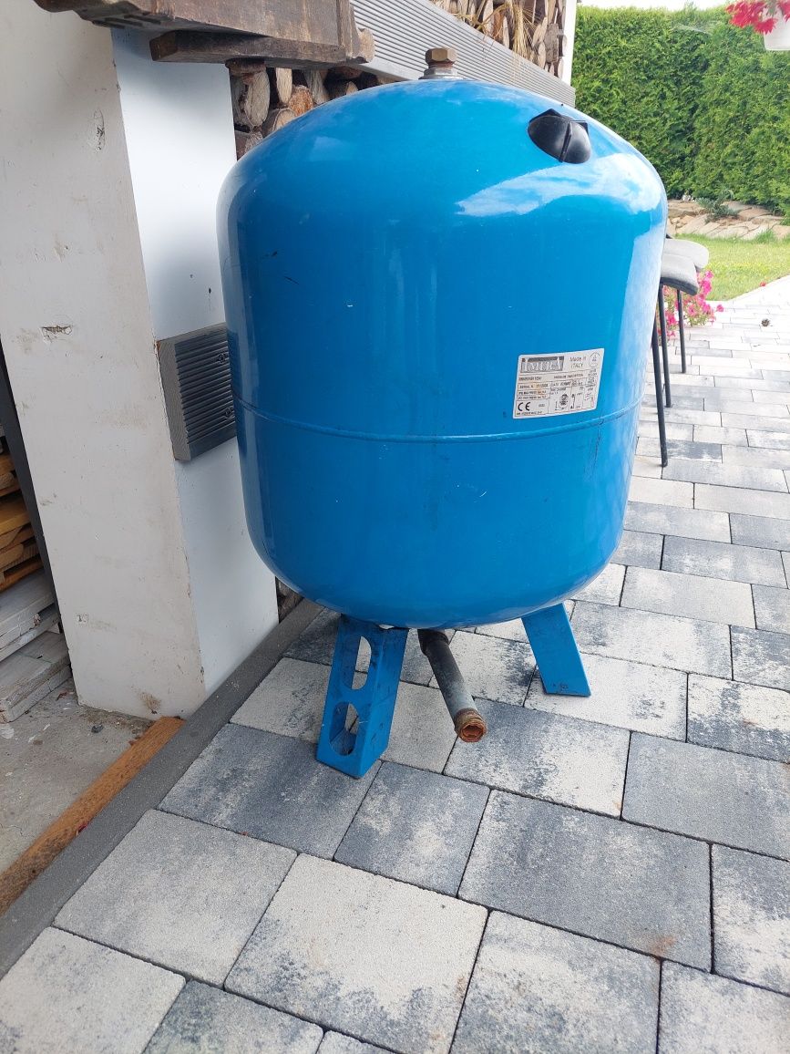 Zbiornik hydrofor