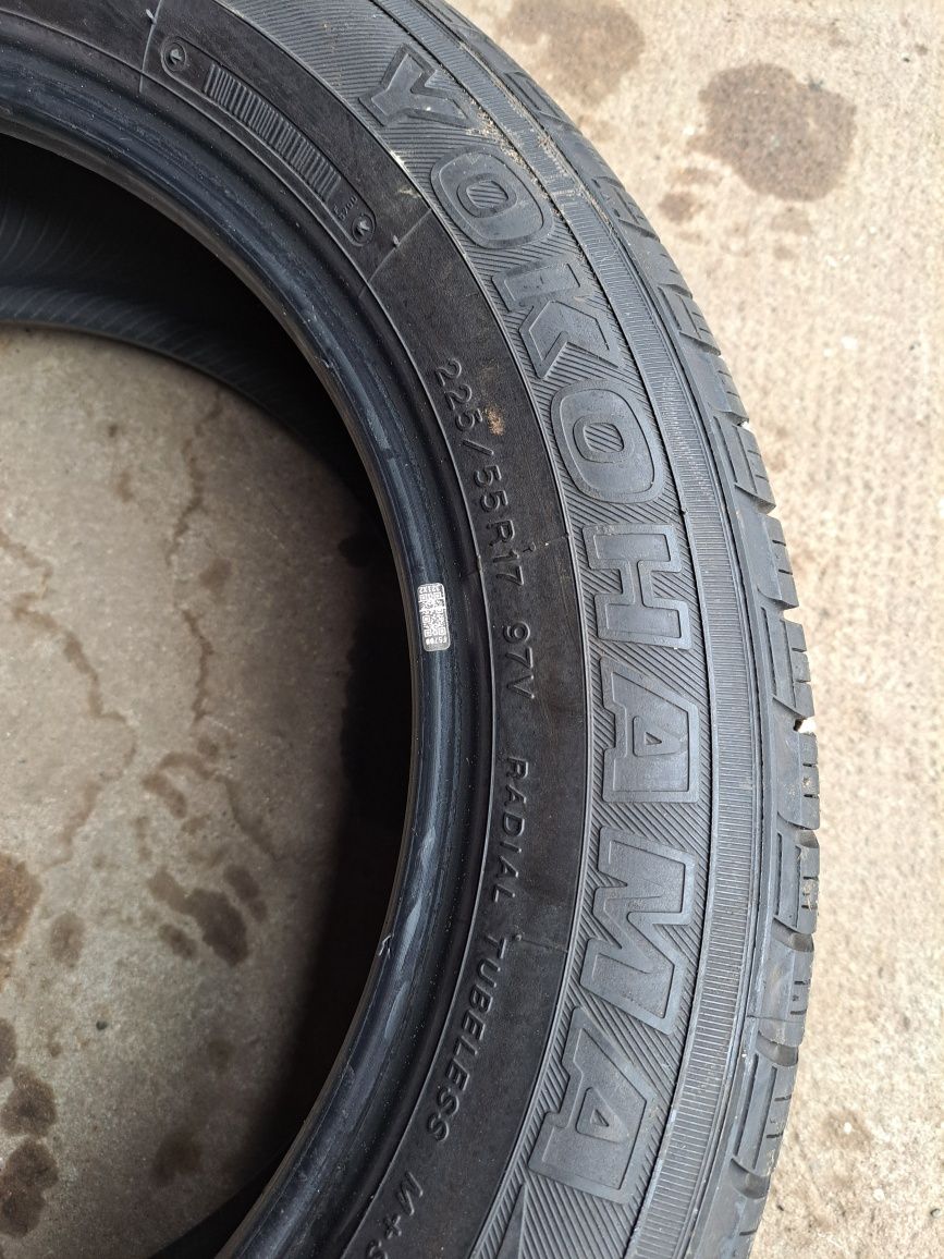 Opony Yokohama 225/55R17 Geolandar