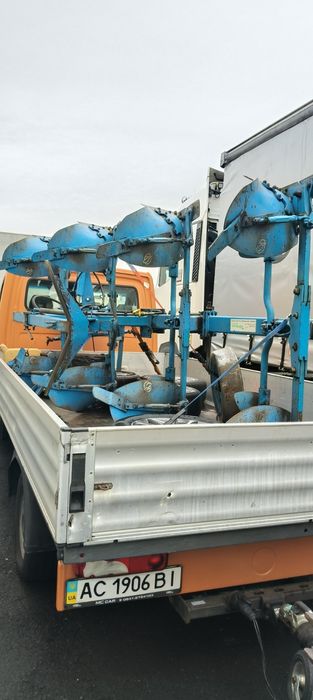 Продам плуг оборотний Lemken opal 110 3+1