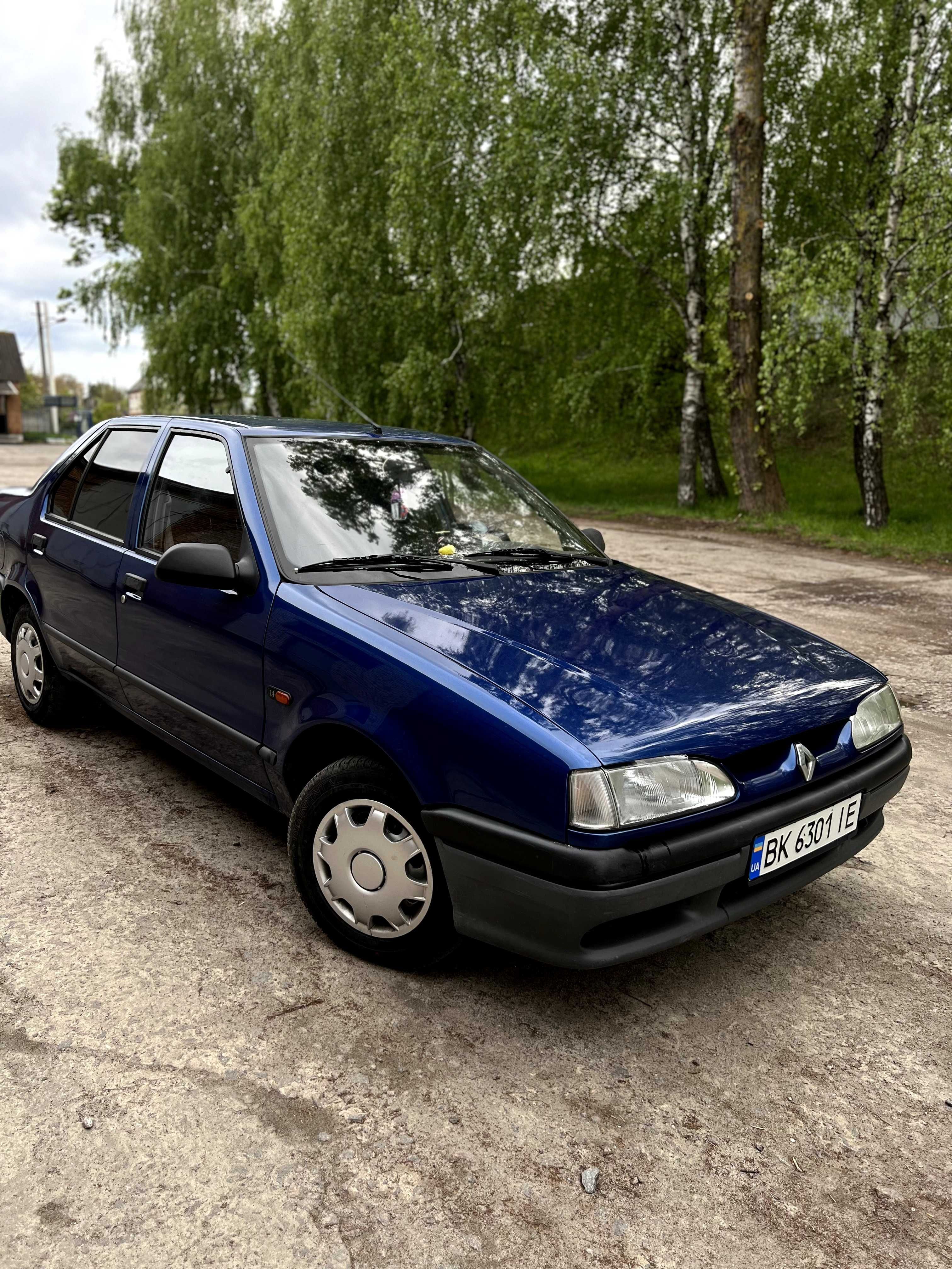 Авто Renault 19 1998р.