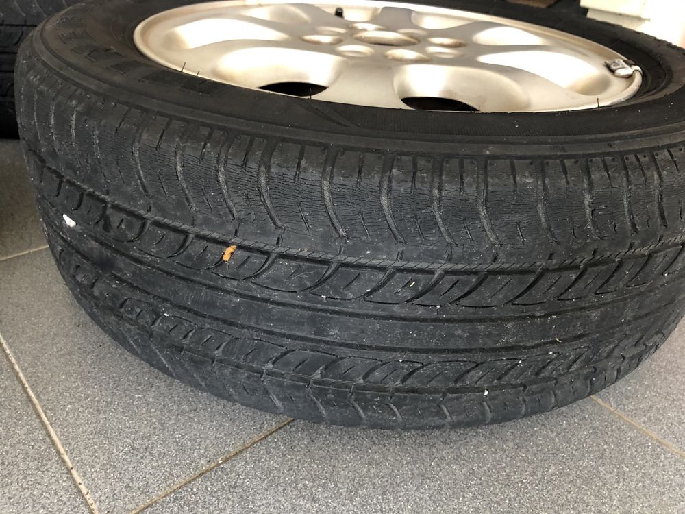 Jantes 15’’ com pneus Volvo s40 / v40