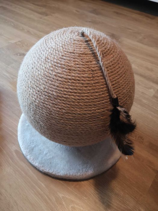 Drapak dla Kota kula z podstawką AniOne