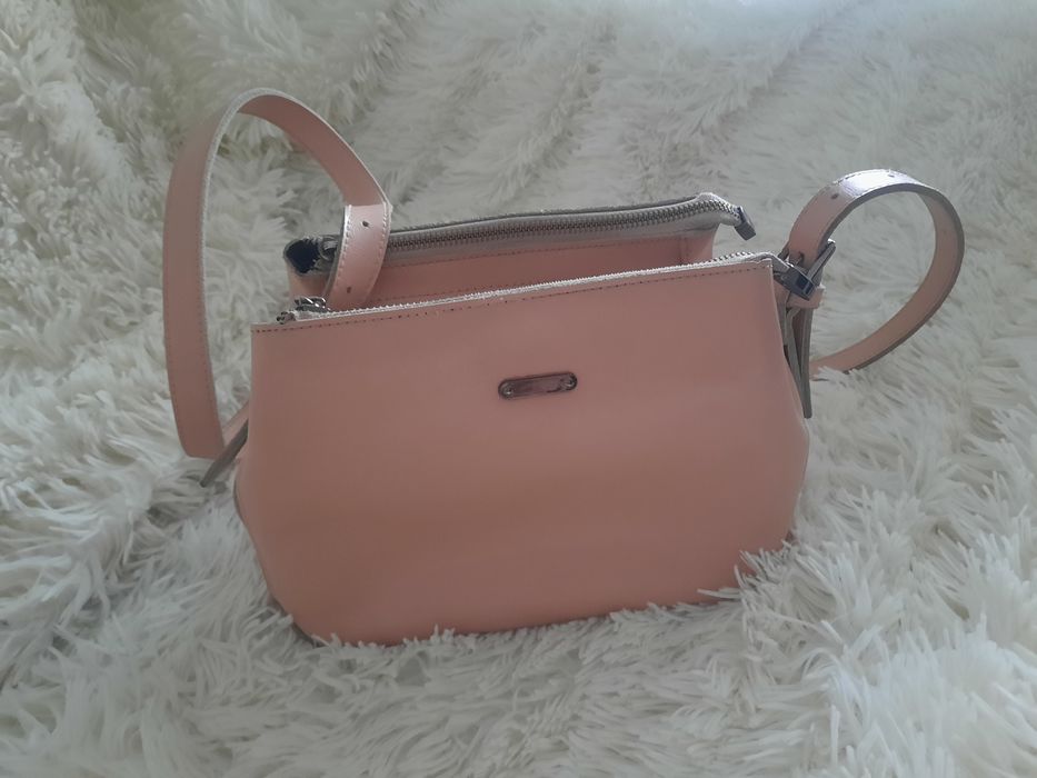 Кожаная  сумочка