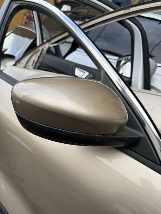 Дзеркало бічне перенє праве Ford Kuga Escape mk4