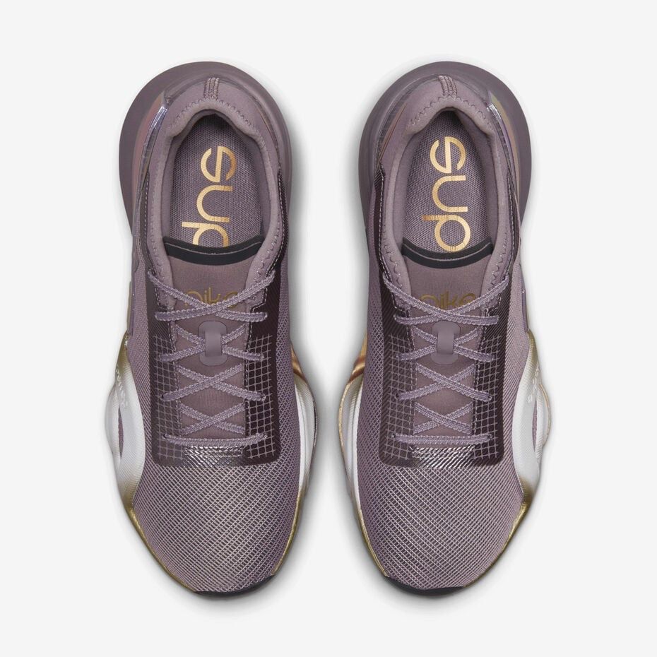 Жіночі кросівки Nike Air Zoom Superrep jordan trevis scott under amour