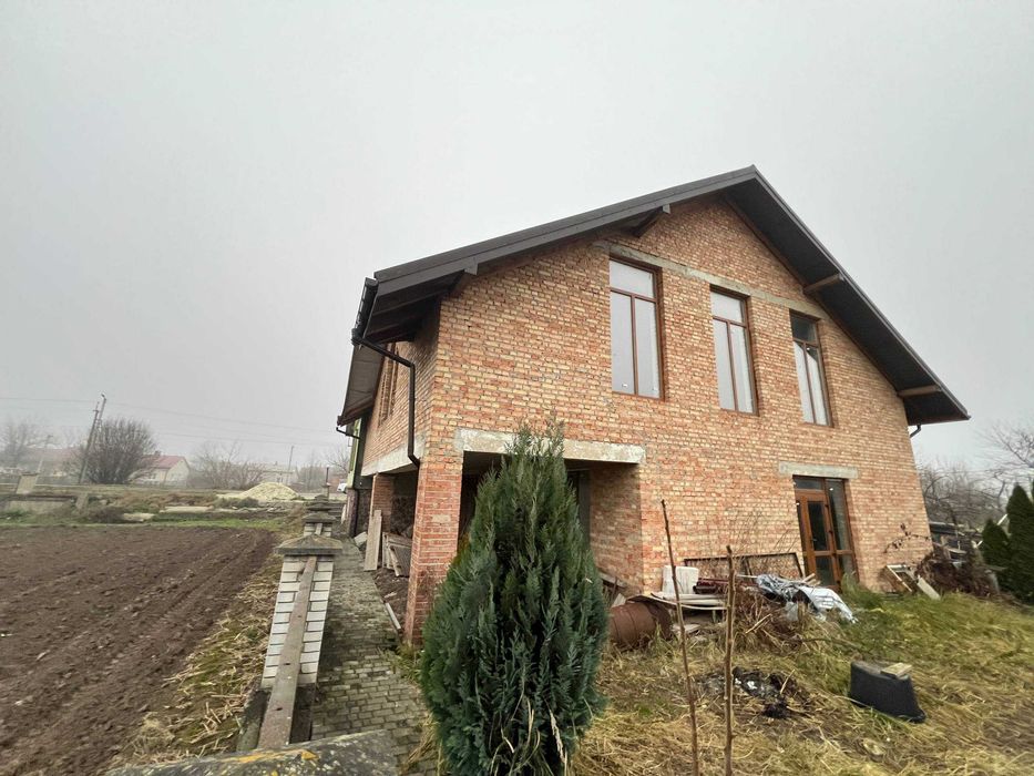 Оренда приміщення в с.Рясне-Руське, при трасі М10