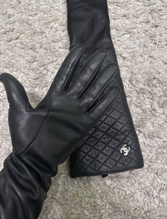 Кожаные высокие перчатки