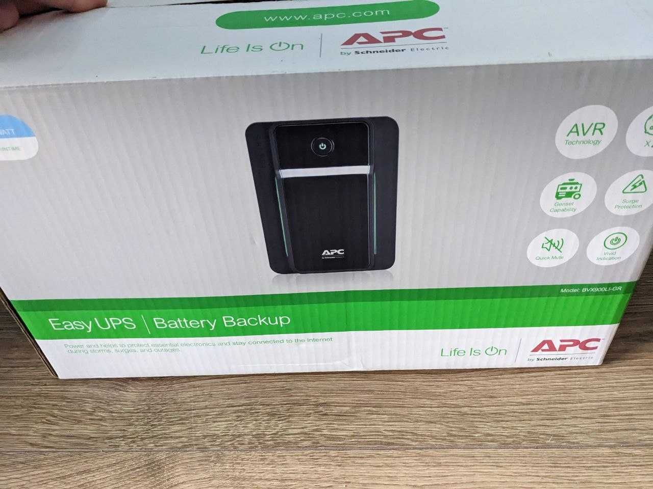 ДБЖ безперебійник APC Back-UPS 900VA