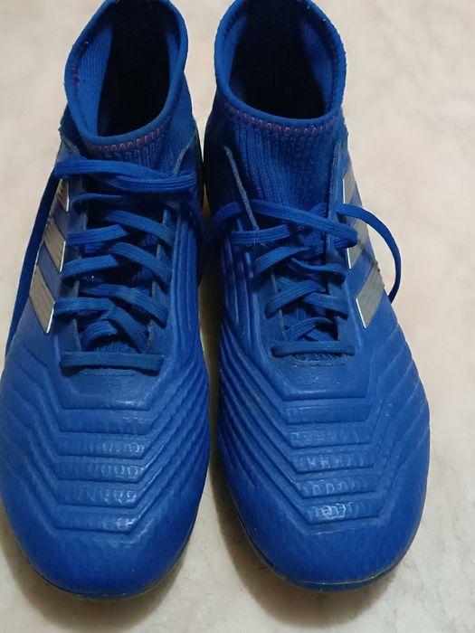 Бутси копочки спорт взуття для футболу Predator р.38-38,5