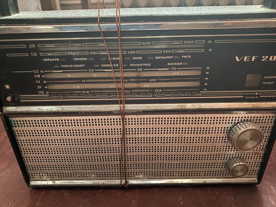 Продам радіоприймачі