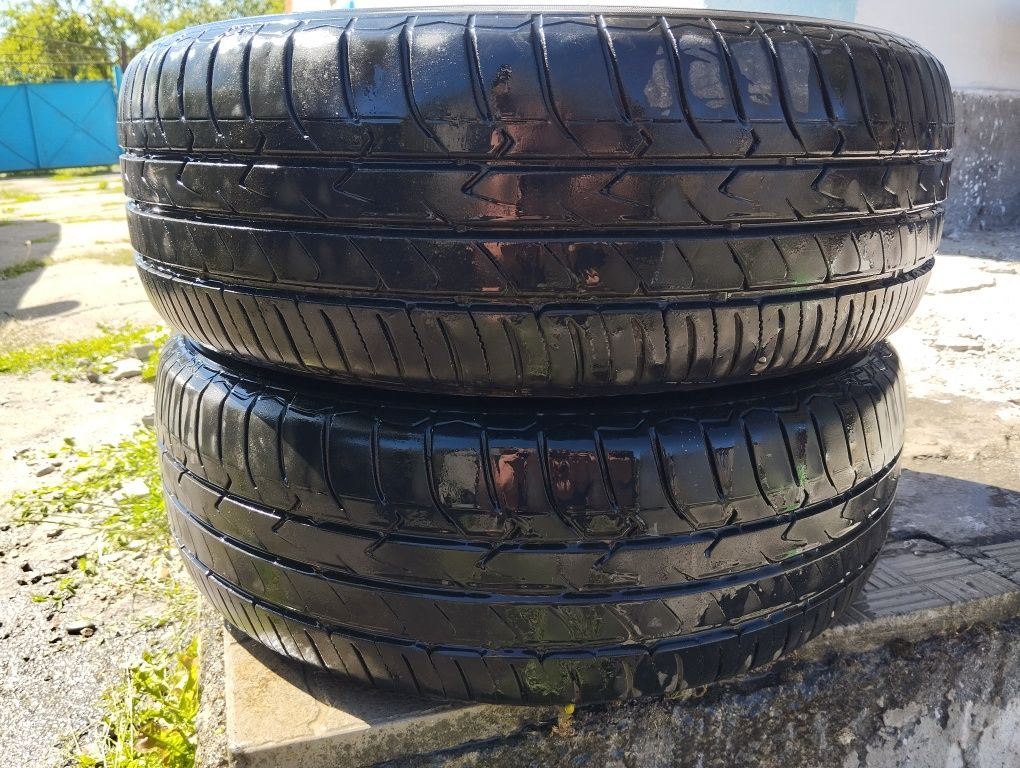 Продам літні шини R16/215/55