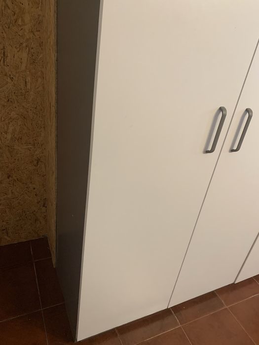 Roupeiro de 3 Portas