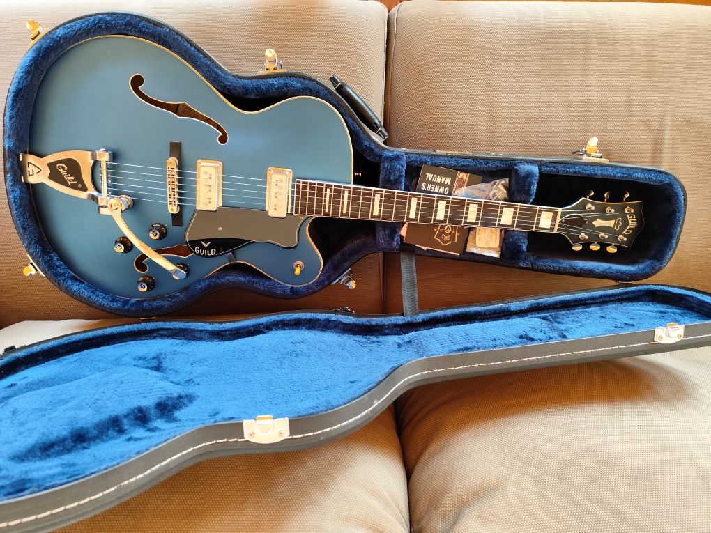 Guild X-175B/SP2 Malibu blue