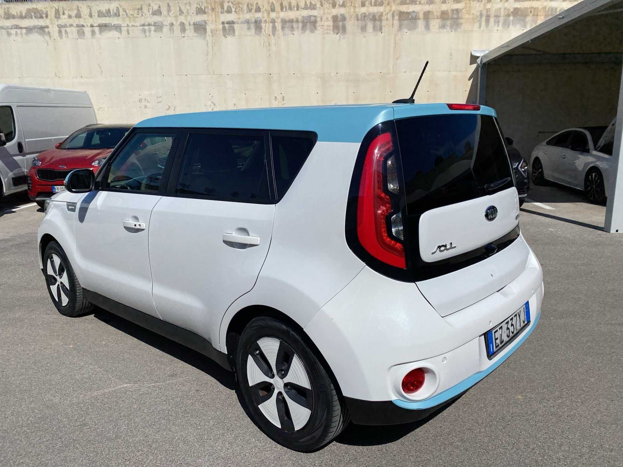 2015 Kia Soul електричка Європа