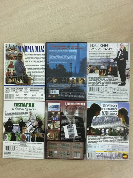 Видеокассеты: приключенческие и детективные фильмы.