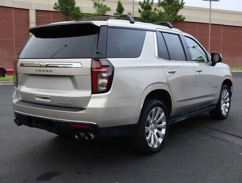 Chevrolet Tahoe      2022