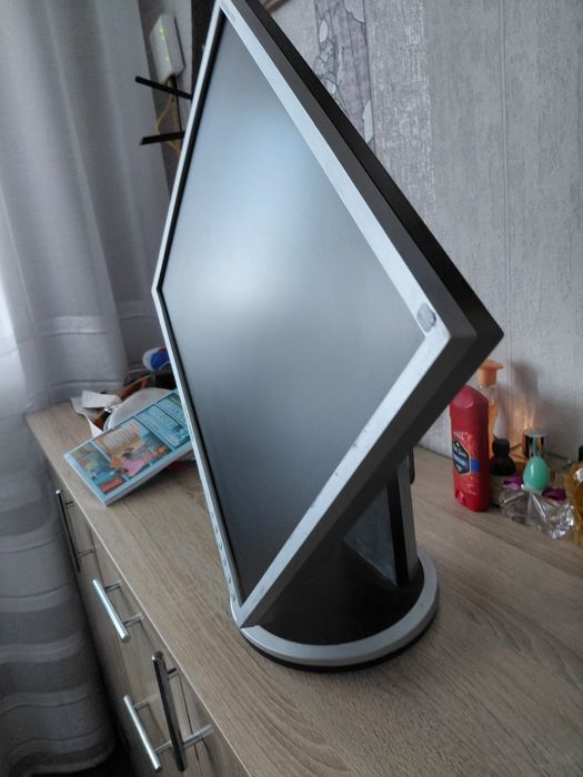 Монітор Samsung SuncMaster 940t 
Монитор Samsung SyncMaster 940T / 19'