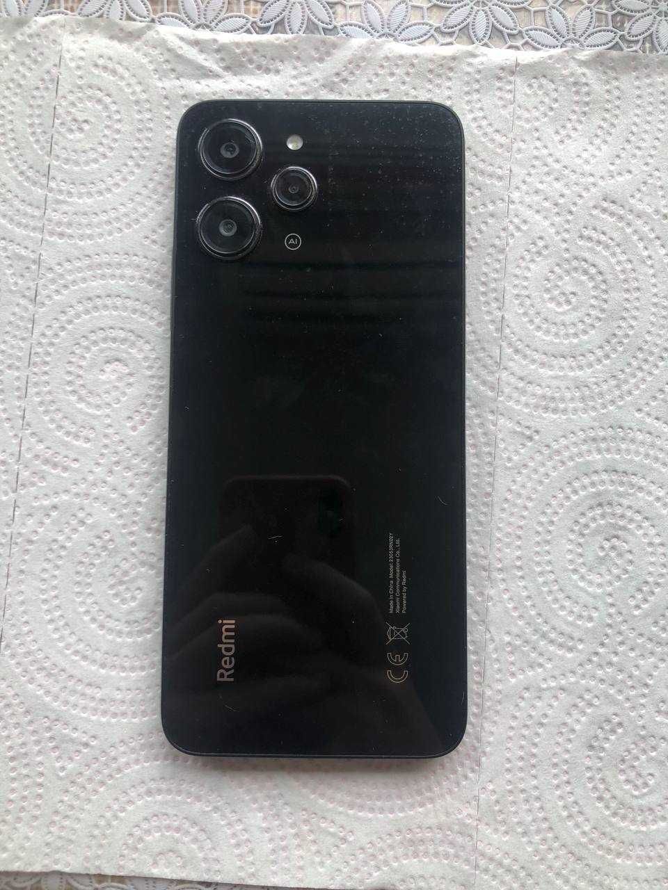 Redmi 12 4/128, б/у