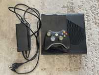 Konsola Xbox 360 E