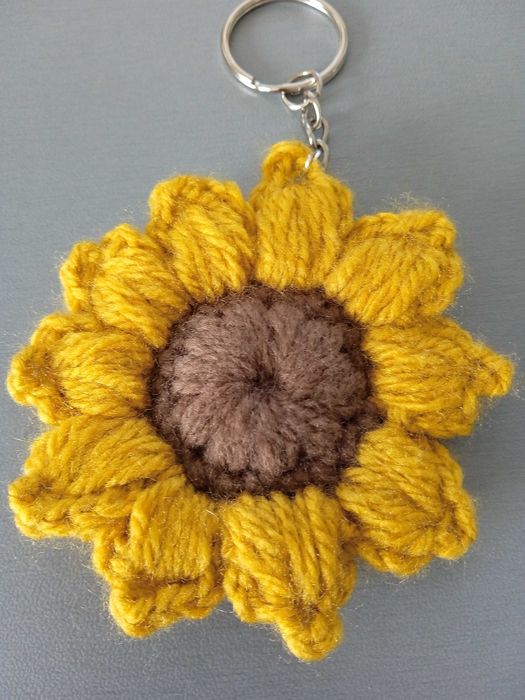 Breloczek - słonecznik 3d - żółty z brązem -
