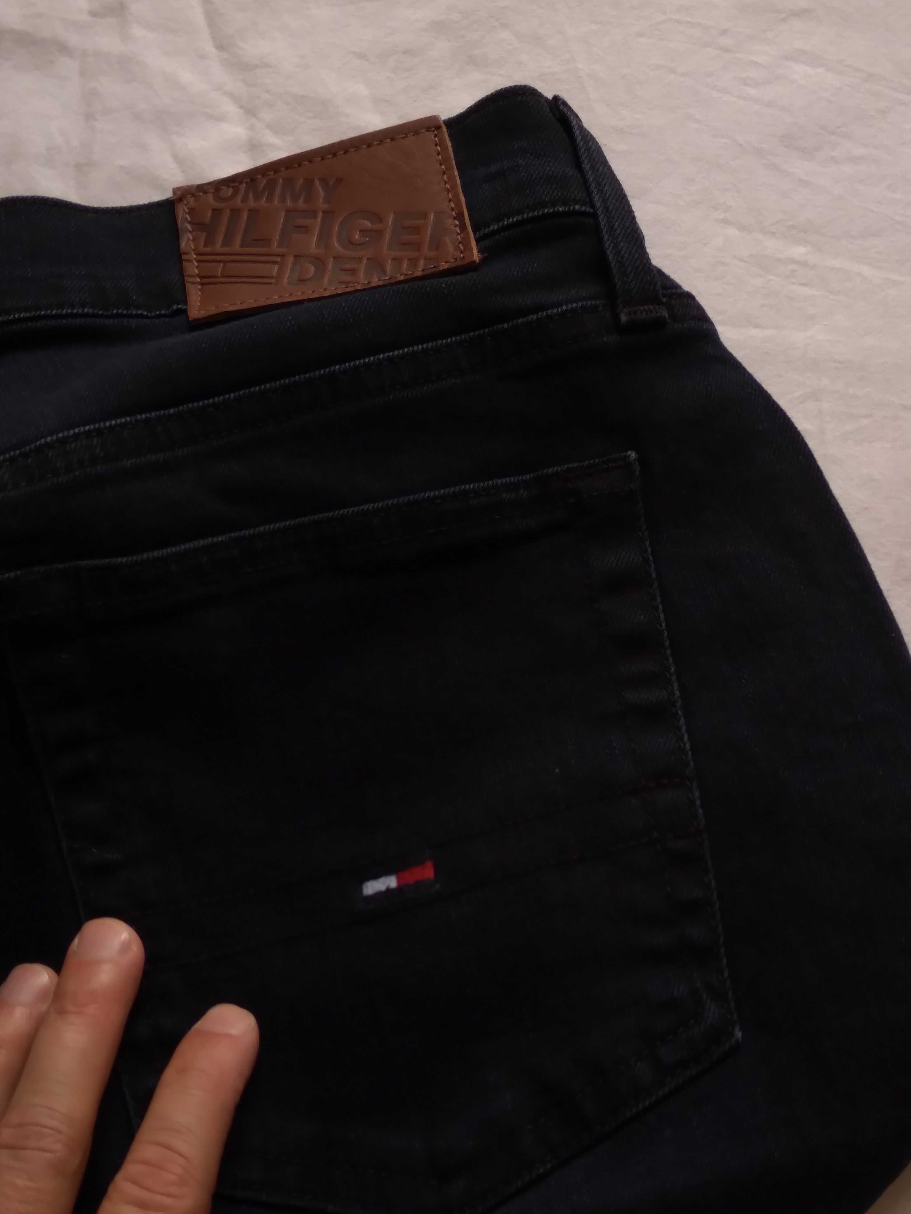 Spodnie jeans męskie Tommy Hilfiger W 32  L 32