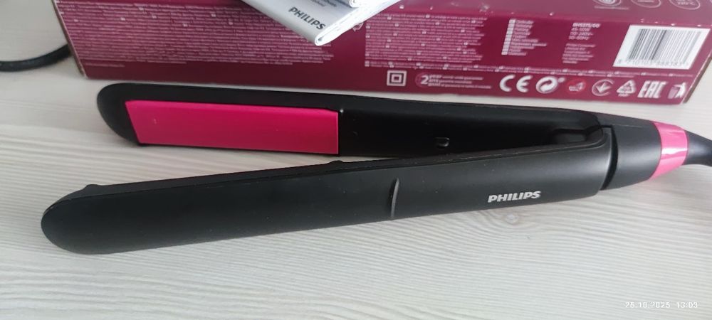 Вирівнювач волосся Philips