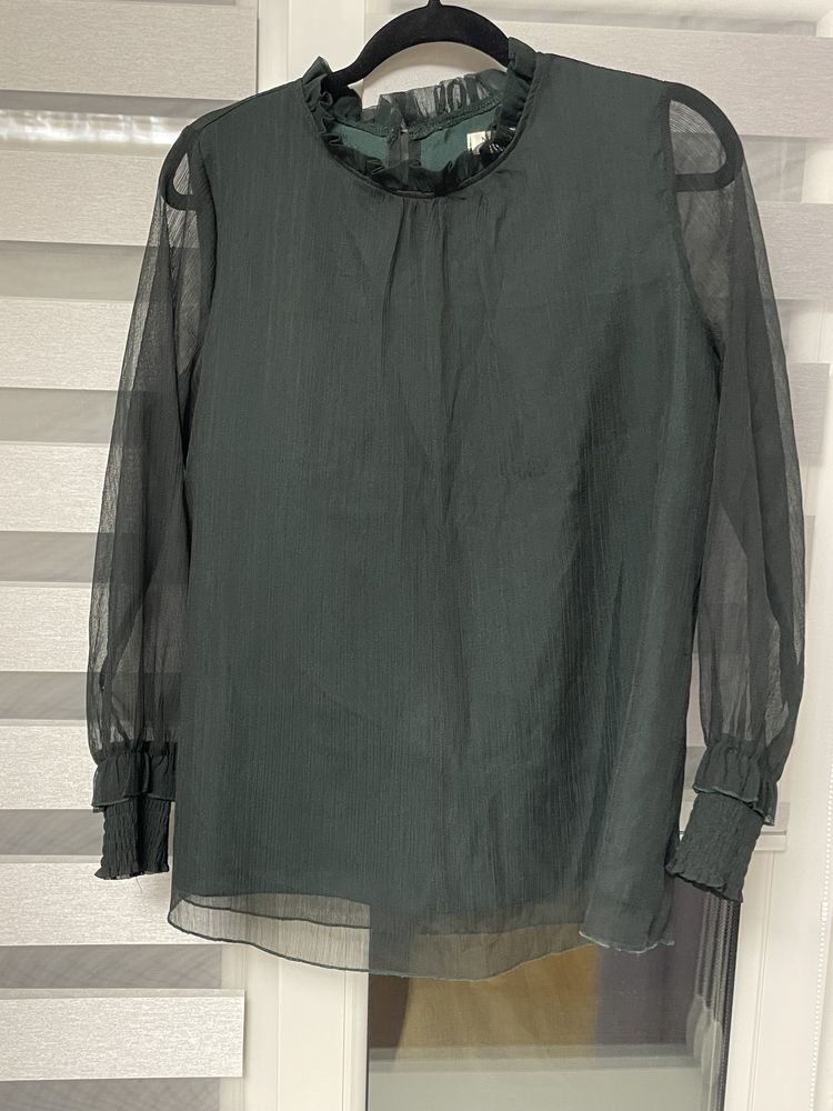 Жіноча блузка темно-зеленого кольору Л розміру