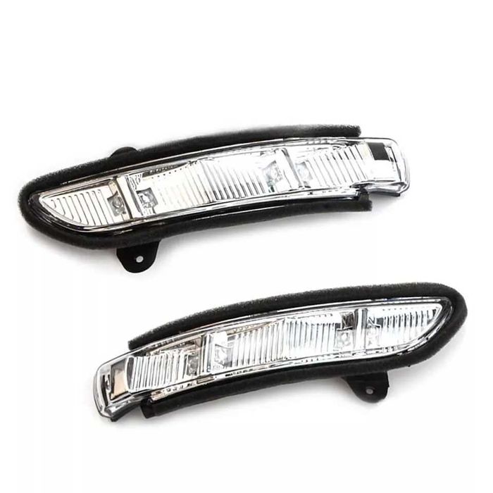 Pisca Espelho retrovisor Mercedes w211 W221 W219 Novo