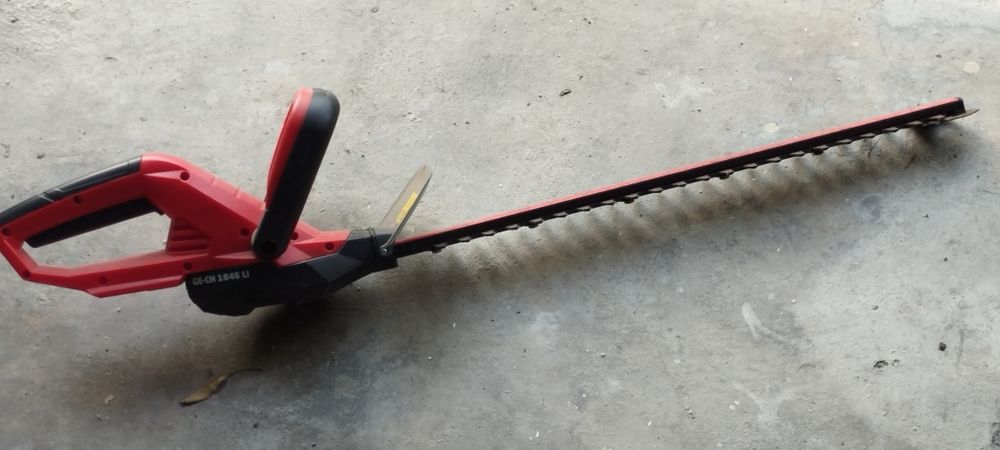 Corta sebes eléctrico bateria