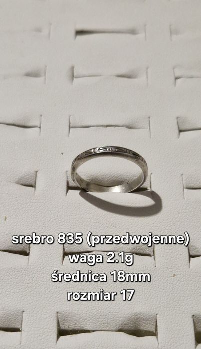 Przedwojenny pierścionek srebrny 835