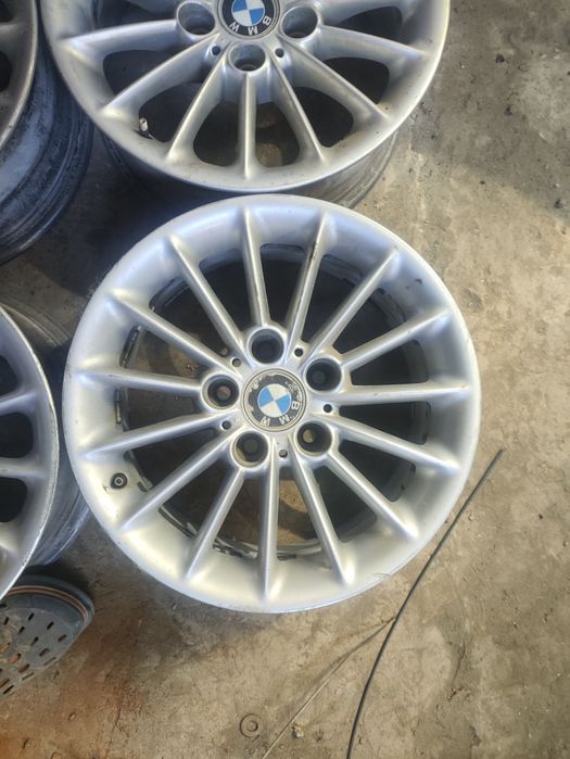Диски BMW 5x120 r16 7j et20 dia74.1 E39/E34; Renault