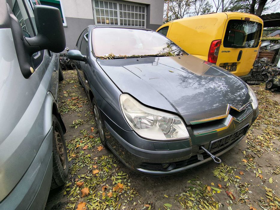 Citroen C5 LIFT 2,0benz 103kW '05r części reflektor maska silnik LEGAL
