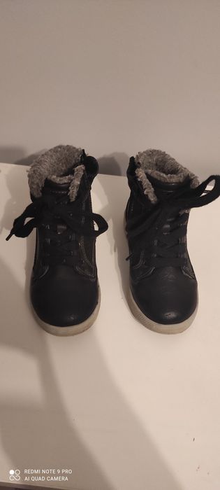 Buty ocieplane r. 27 dla chłopca