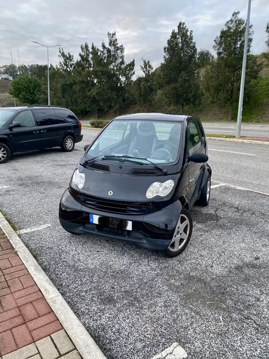 SMART COUPE em bom estado (POUCOS KMS)