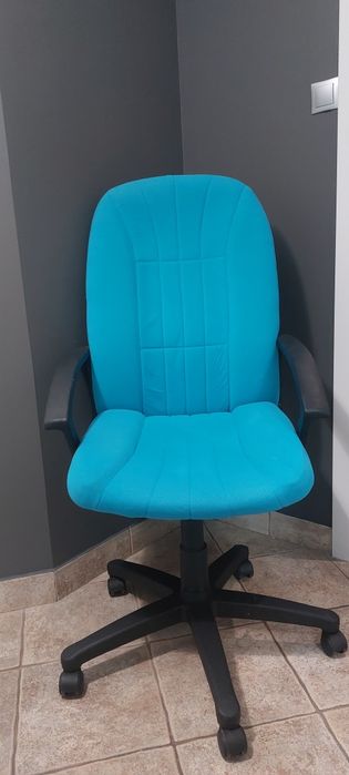 Fotel obrotowy biurowy MEFISTO Nowy Styl niebieski/turkusowy