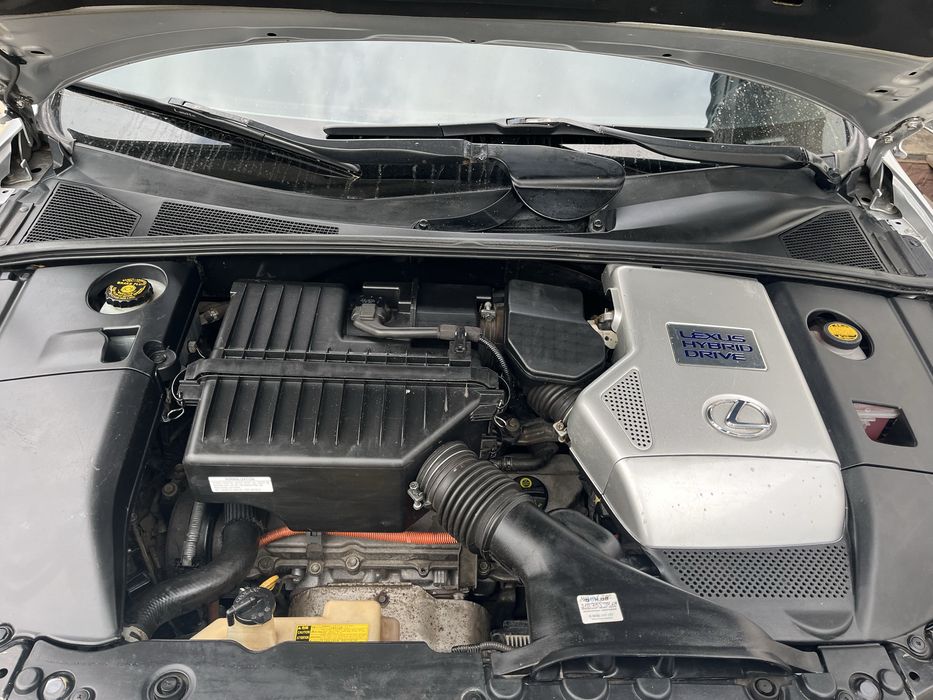 Продам Lexus RX400 h