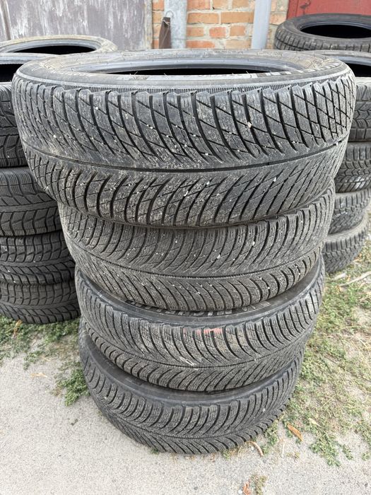 Зимова гума Michelin 235 50 R20