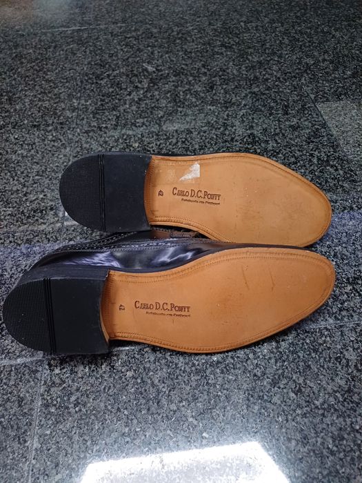 Vendo sapatos de homem