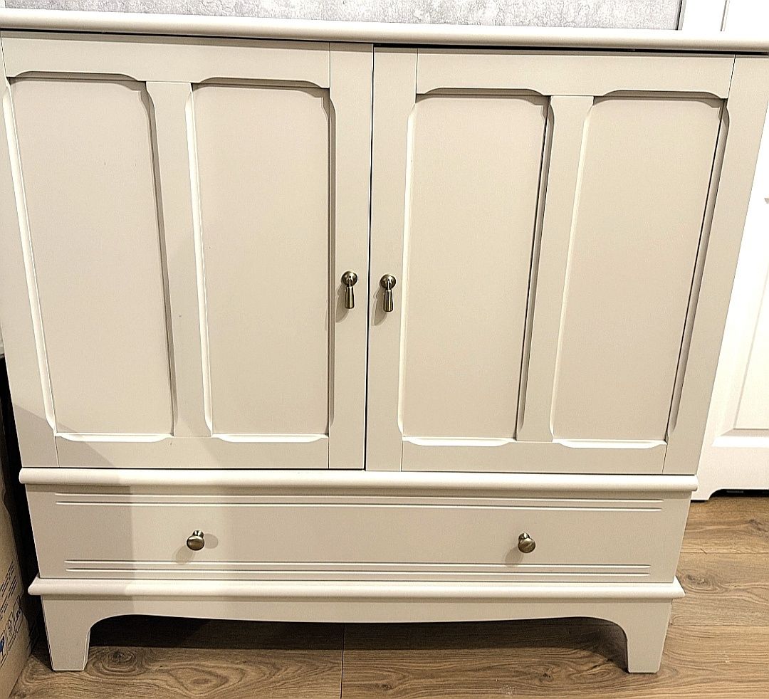 Komoda Lommarp Ikea