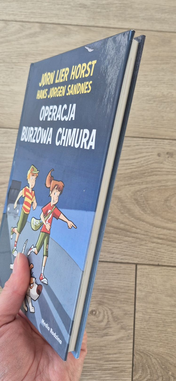 Jørn Lier Horst Oparacja burzowa chmura